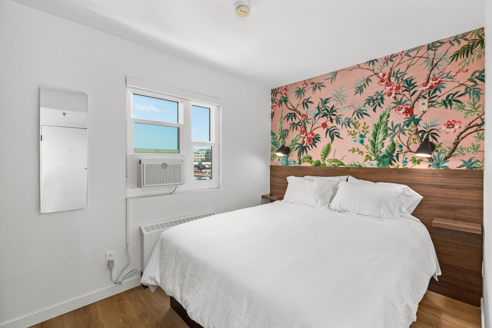 Uptown Inn - Limited Service Apart-Hotel 圣地亚哥 外观 照片